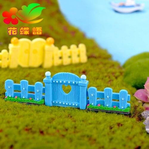 1pc Door Fencing Resin Barrier DIY Mini Landscape Fairy Garden Figurines Miniatures Accessories Handmade Crafts