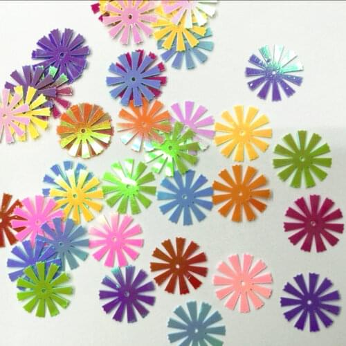 40g/lot Flower Sequins 15mm PVC Sequin Large Sequins Decoration Sewing DIY Mix AB Shining Colors Beautiful Sun Flower Sunflower
