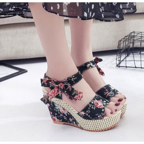 2021 Bohemian Sandals, Thick-soled Slopes, High-heeled Fish Mouths, Womens Sandals, Sponge Cakes and Printed Ribbon Beach Shoes