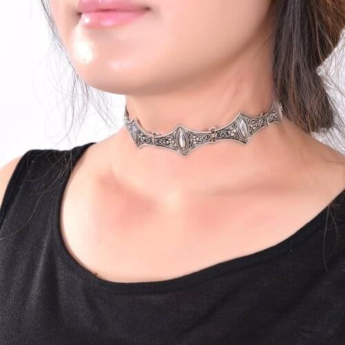2019 Hot Boho Collar Choker Silver Necklace statement jewelry for womenFashion Vintage Ethnic style Bohemia collarneck wholesale