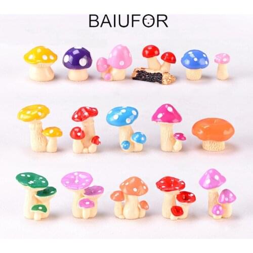 BAIUFOR Resin Miniatures Cartoon Simulated Mushroom Fairy Garden Decor Terrarium Figurines Dollhouse Accessories Children Toy