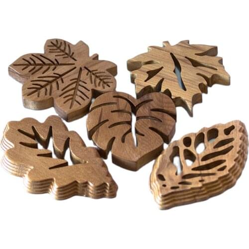 Carving Fantasy Table Decorations