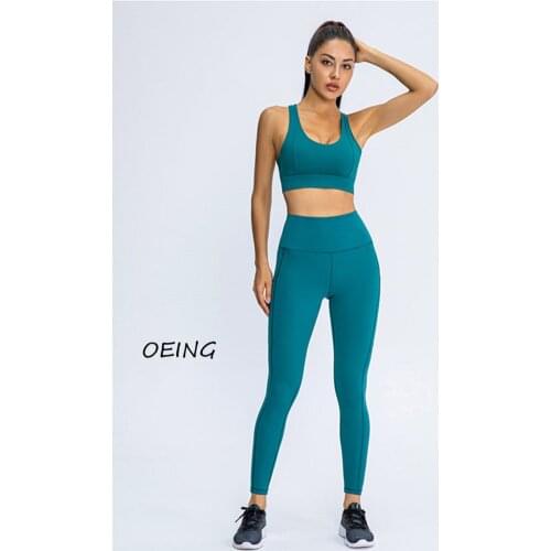 Plus Size 2 Piece Set Women Cross Back Yoga Set Lounge Wear Set 2021 Workout Clothes for Women
