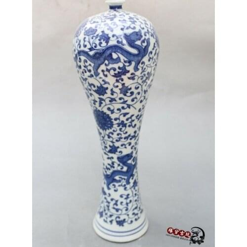 Chinese old Blue and white porcelain ornaments dragon small mouth tall vase