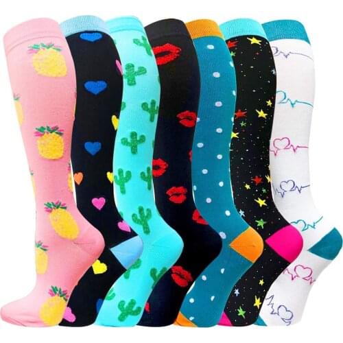 Unisex Elastic Outdoor Compression Magic Stockings Women Breathable Nylon Fitness Sport camping Soccer Stocking Protect Feet 7PC