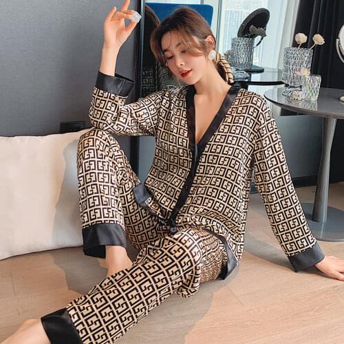 Summer Womens Silk Pajamas Womens Long-sleeved Trousers Two-piece Ice Silk Pajamas Fashion Womens Sexy Loose Casual Home Wear