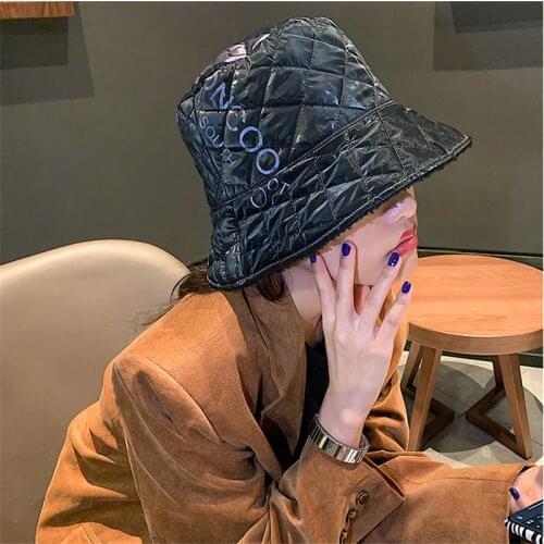 Harajuku Reversible Bucket Hat Womens PU Quilted Cap Kpop Shearling Bob Hats Autumn Winter Designer Puffer Panama Fisherman Caps