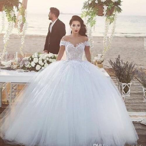 Lace Ball Gown Wedding Dresses Tiered Tulle Off Shoulder Applique Sweep Train Wedding Bridal Gowns robe de mariée