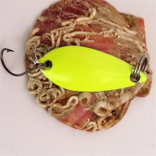 Mini Fishing Lure 3cm 3g Spoon Metal Lures Colorful Spinnerbsit Minnow Small Fish Single Hook Jig Stream Trout Winter Ice