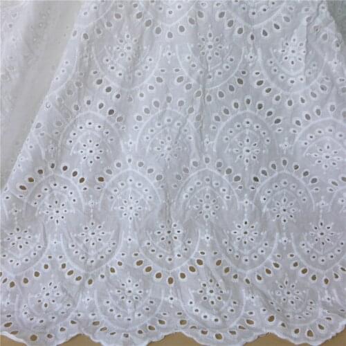 130cm Wide 2 Yards Embroidered White Cotton Eyelet Fabric With Scalloped Wedding Dress Material DIY Home Party Decor