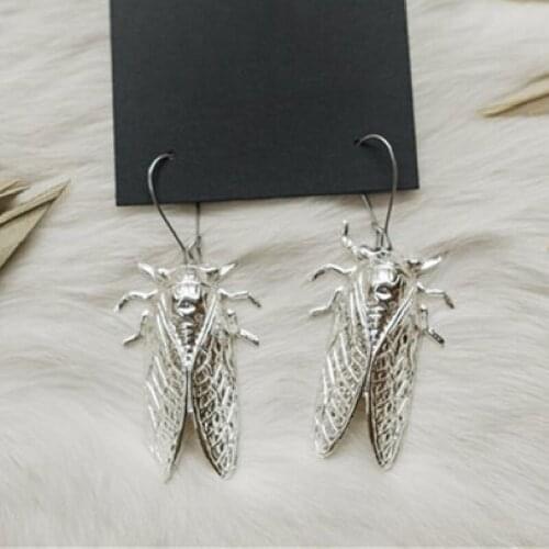 The Silver Color Cicada Earrings Witch Minimalism Creativity Jewellery Fashion Classics Women insect ear stud Punk Gift New