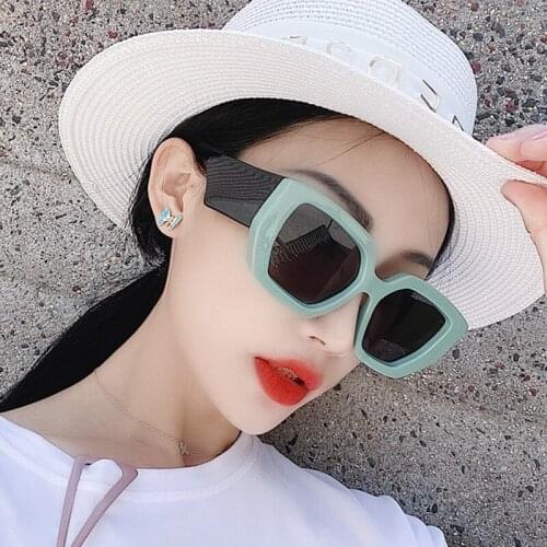 Trendy Sunglasses Unisex Sun Protection Eyeglasses Non-slip Sun Glasses