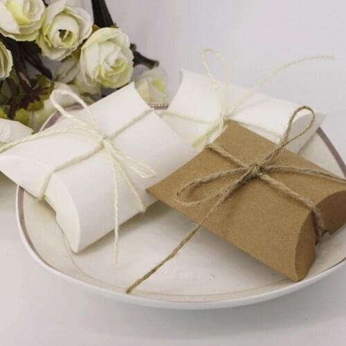 100pcs/lot New Style Kraft Pillow Shape Wedding Favor Gift Candy Box Birthday Party Candy Box Wholesales Festive Party Supplies