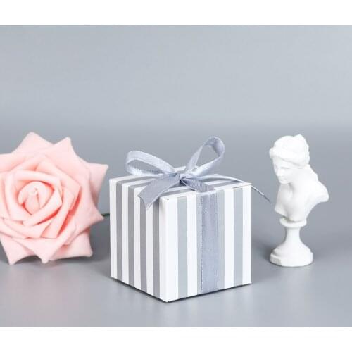 10Pcs Christmas Paper Gift Box Wedding Party Supplies Colors stripes Candy Box Birthday Party Baby Shower Decor Boxes Ribbon