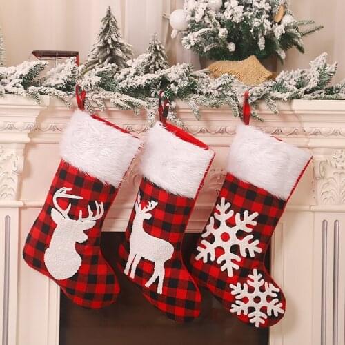 2020 New Christmas Decorations White Jacquard Embroidered Plaid Christmas Socks Christmas Tree Decoration Supplies Ornaments