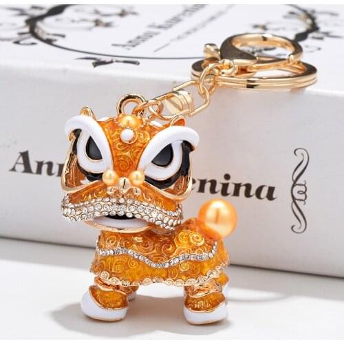 Chinese Festival Crystal Rotatable Lion Dance Key Rings Charm Car Keychain Vintage Key Chain Ring Women Bags Accessories