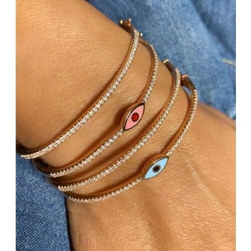Sdzstone Golden Bracelets