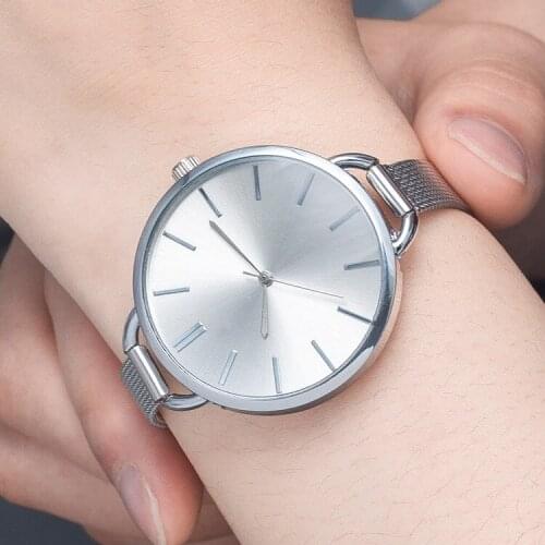 Gold Womens Quartz Wristwatches Top Brand Logo Luxury Relogio Feminino Bracelet Watch Fashion Dress Watch Rhinestone Kol Saati