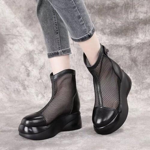 Bauxite Sandals Thick Bottom Mesh Boots Hollow Soft Skin Sponge Cake Shoes 2021 New Summer Net Boots