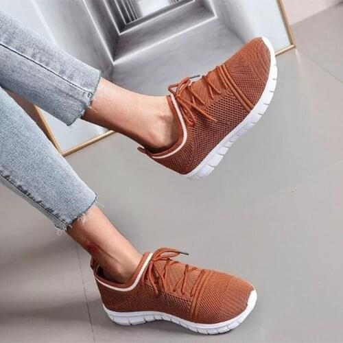 Sneakers Women Vulcanized Shoes Ladies Fashion Solid Color Slip-On Sneakers For Female Casual Sport Shoes 2021 Walking Shoes