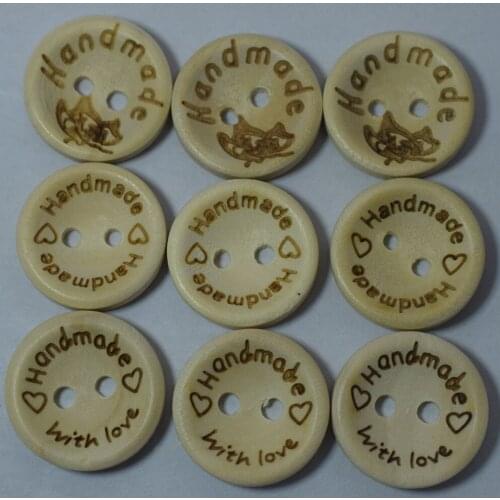 100PCs 15MM Wooden Buttons Natural Color Handmade Letter Love Buttons for Needlework Scrapbooking New Year Sewing Accessories