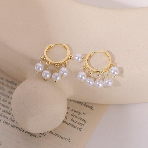 Pearl Earrings For Women Korean Fashion Personality Geometric Hoop Woman Ear Buckle Earrings Trendy Tide Jewelry Wholesale 2021