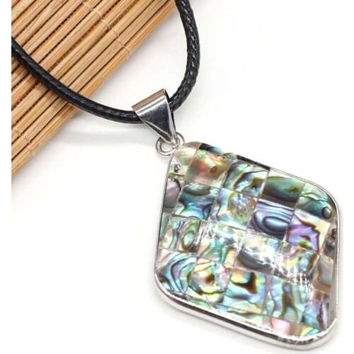 Fashion Natural Abalone Necklace Pendant Reiki Heal Simple Rhombus Sea Shell Alloy Edge Necklace Jewelry for Women GIfts