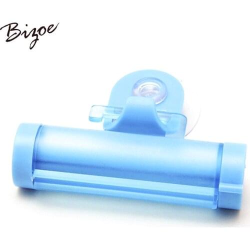 3PCS Rolling Squeezer Toothpaste Dispenser Tube Partner Hanging Holder Sucker