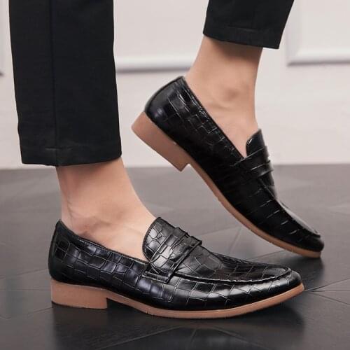 Brand Men Shoes 2018 New Breathable Comfortable Men Loafers Luxury Tassel Weave Mens Flats Men Casual Shoes Big Size 47