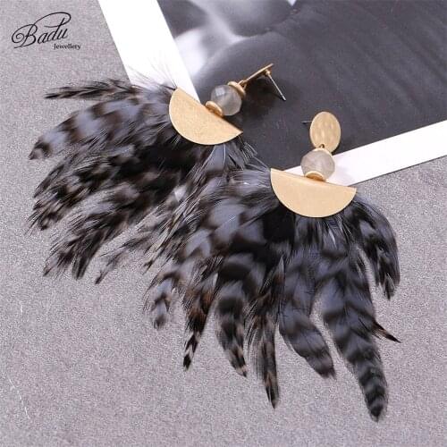 Badu Retro Elegant Feather Earrings Gold Alloy Dangle Earrings Feel Spring Hug Summer Classic Commemorative Jewelry Girl Gift