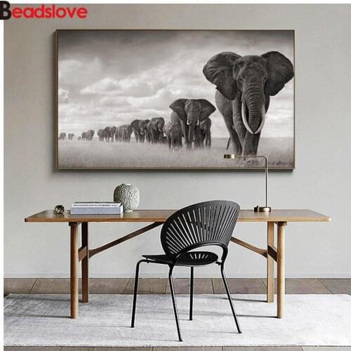 Black and white Elephant Family Diamond Embroidery 5D DIY Diamond Painting Diamond Mosaic needlework kitchen Room decoration
