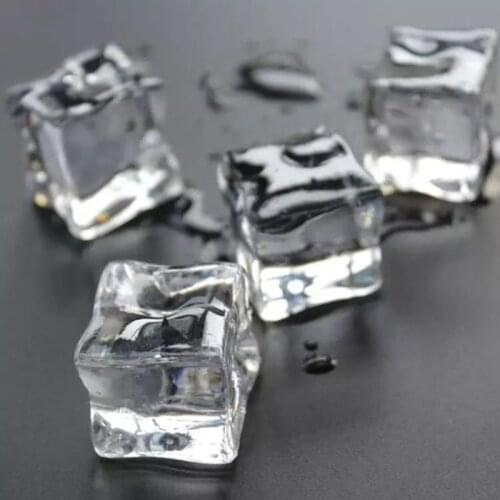ZOCDOU 3 Pieces 20mm Acrylic Transparent Ice Small Statue Mini Figurine Crafts DIY Ornament Miniatures Home Gardon Decor Doll