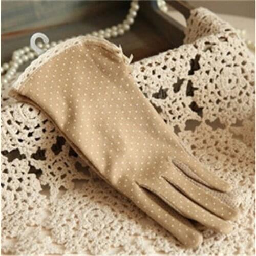 KLV 1 Pair Elegant Womens Driving Slip-resistant Sunscreen Cotton Gloves Fashion Dot Lace Female Sun Protection Non-slip Glove