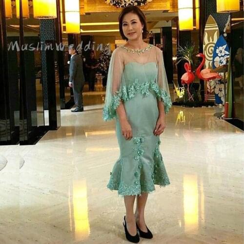 Short Mermaid Mother Of The Bride Dresses With Caped Mint Lace Floral Women Evening Formal Party Dress 2020 Groom Mother Dresses