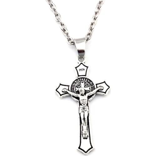 20pcs Saint Benedict Medal Jesus Christ Cross Zinc Alloy Metal Charms Pendant Necklaces Jewelry DIY 23.6inches Chains A581d