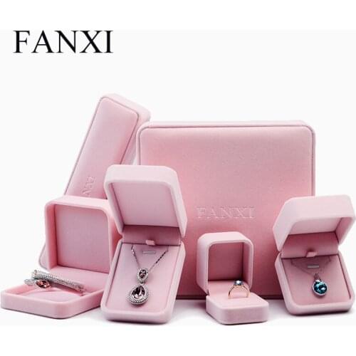 Oirlv Pink Velvet Jewelry Gift Box Ring Earrings Necklace Pendant Bracelet Packaging Storage Box Wedding Engagement Organizer