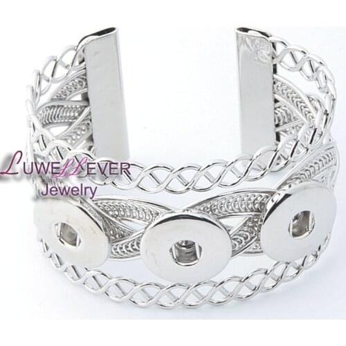 Hot Sale Lace Hollow Retro Exaggerated 18mm Snap Button Bracelet Bangle Interchangeable Charm Jewelry For Women Men gift