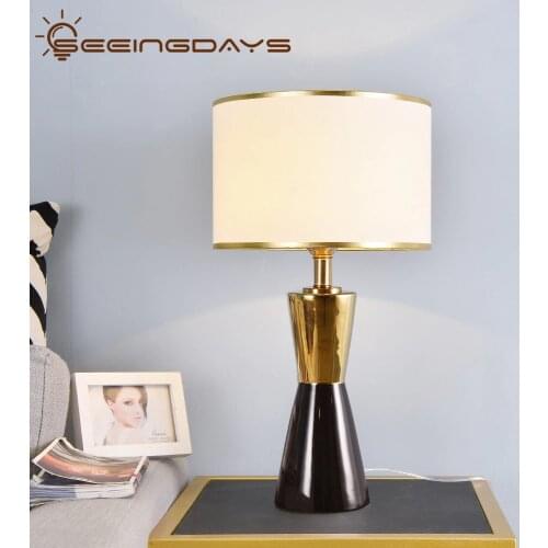 2020 Gold And Black Luxurious Ceramic Table Lamps For Bedroom Living Room Home Decor Bedside Lamp Night Light 220v 110v E27 Bulb