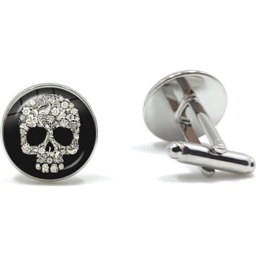 Vintage Skeleton Men Cufflinks Round Glass White Skull Design Cuff links Wedding Gift Shirt Suit Fashion Jewelry Accessories