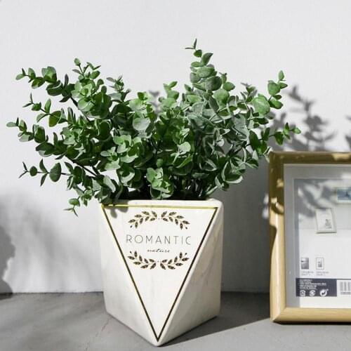 Artificial Plant Lively Unfading Decorative Faux Eucalyptus Leaves Tree for Household