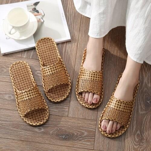 2021 Summer Lovers Crochet Bathroom Slippers Flat Anti-slip Fashion Brand Beach Shoes Women Home Indoor Slides Men Sandals Cane