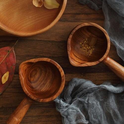 12*8*5.5cm Japanese retro mini wood scoop Creative wooden water baler with handle water spoon kitchen wooden tableware