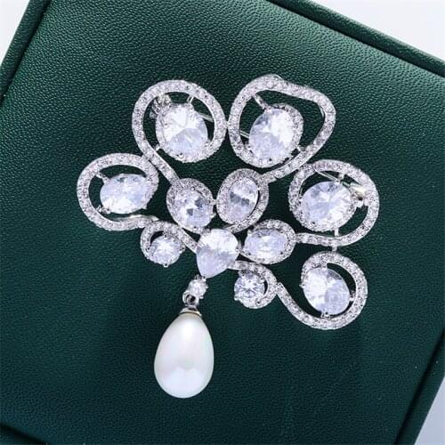 OKILY Luxury Cloud Shape with Pearl Brooches AAA Cubic Zircon Fashion Flower Pin and Brooch for Women Jewelry Accessories