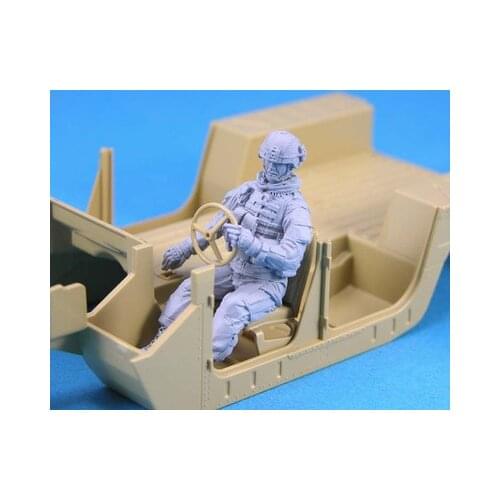 Modern American resin soldier American pilot 1:35
