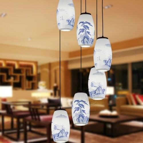 The new Chinese style hand painted blue and white ceramic lamp lamps staircase high end hotel lamp tea pendant light zcl