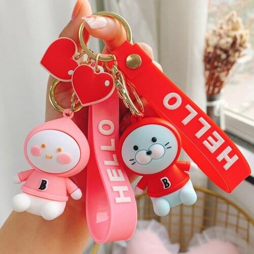 Cartoon Cute Bottle Fart Peach Keychain Fashion Cute Doll Keyring for Couple Bag Car Resin Key Chaisn ornament Gift