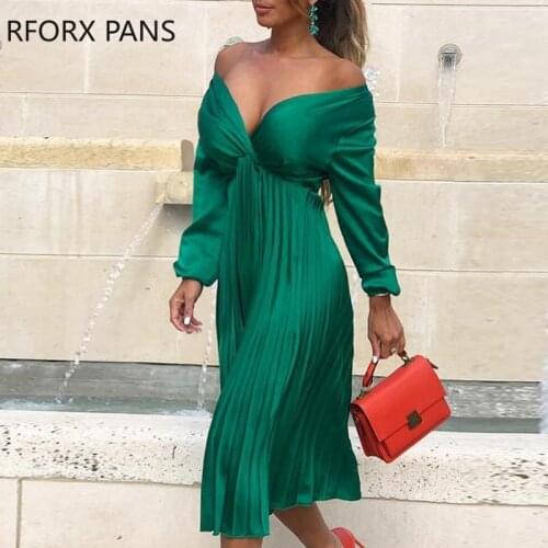 Solid Off Shoulder Pleated Dress