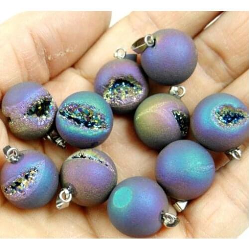 Wholesale 6PC Natural Stone Round Titanium Crystal Crystal tooth Beads charms chakra Pendants for diy Jewelry Making Necklace