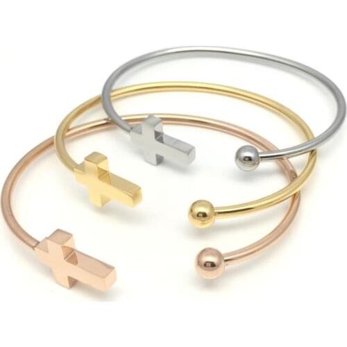 Looker Bracelets With Diamonds