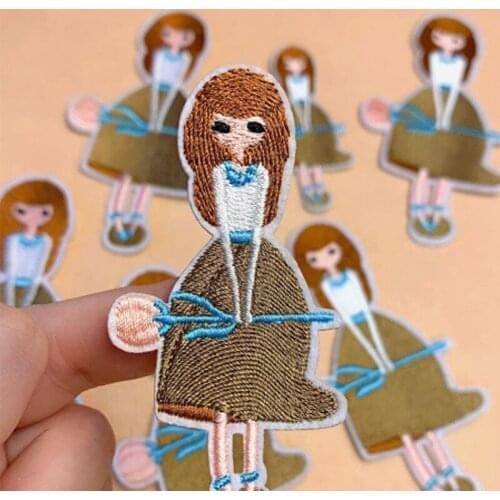 30pcs/lot Cartoon Girl Flower Rose Embroidery Patches Clothing Decoration Sewing Accessories Diy Iron Heat Transfer Applique